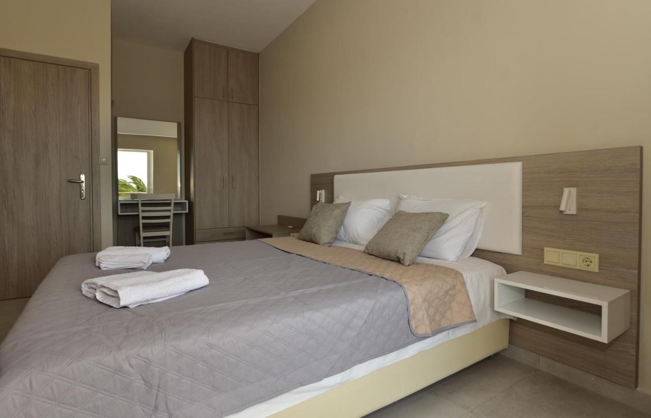 Flisvos Rooms Палиохора Екстериор снимка