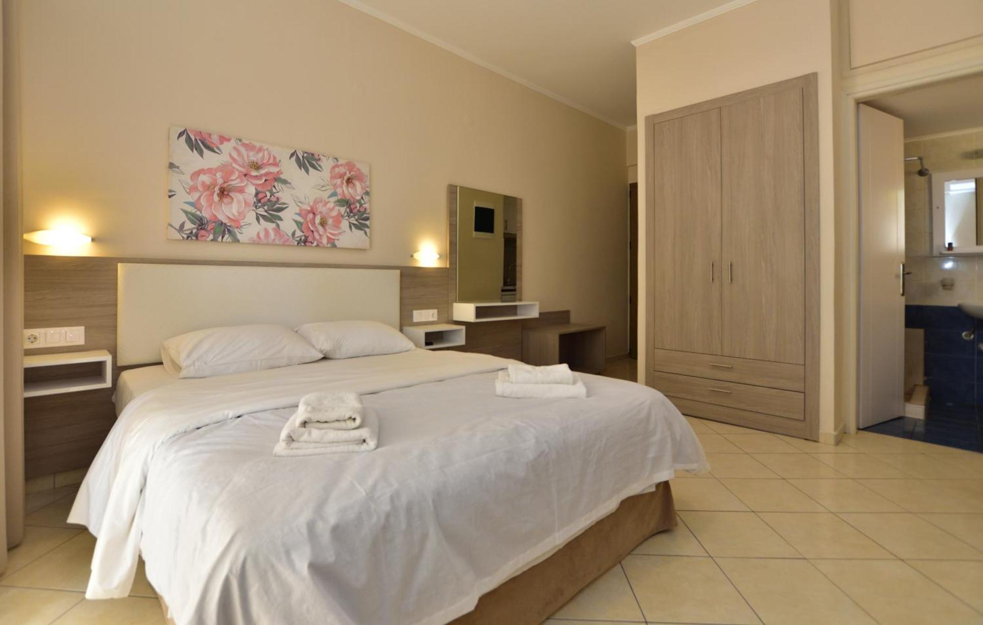 Flisvos Rooms Палиохора Екстериор снимка