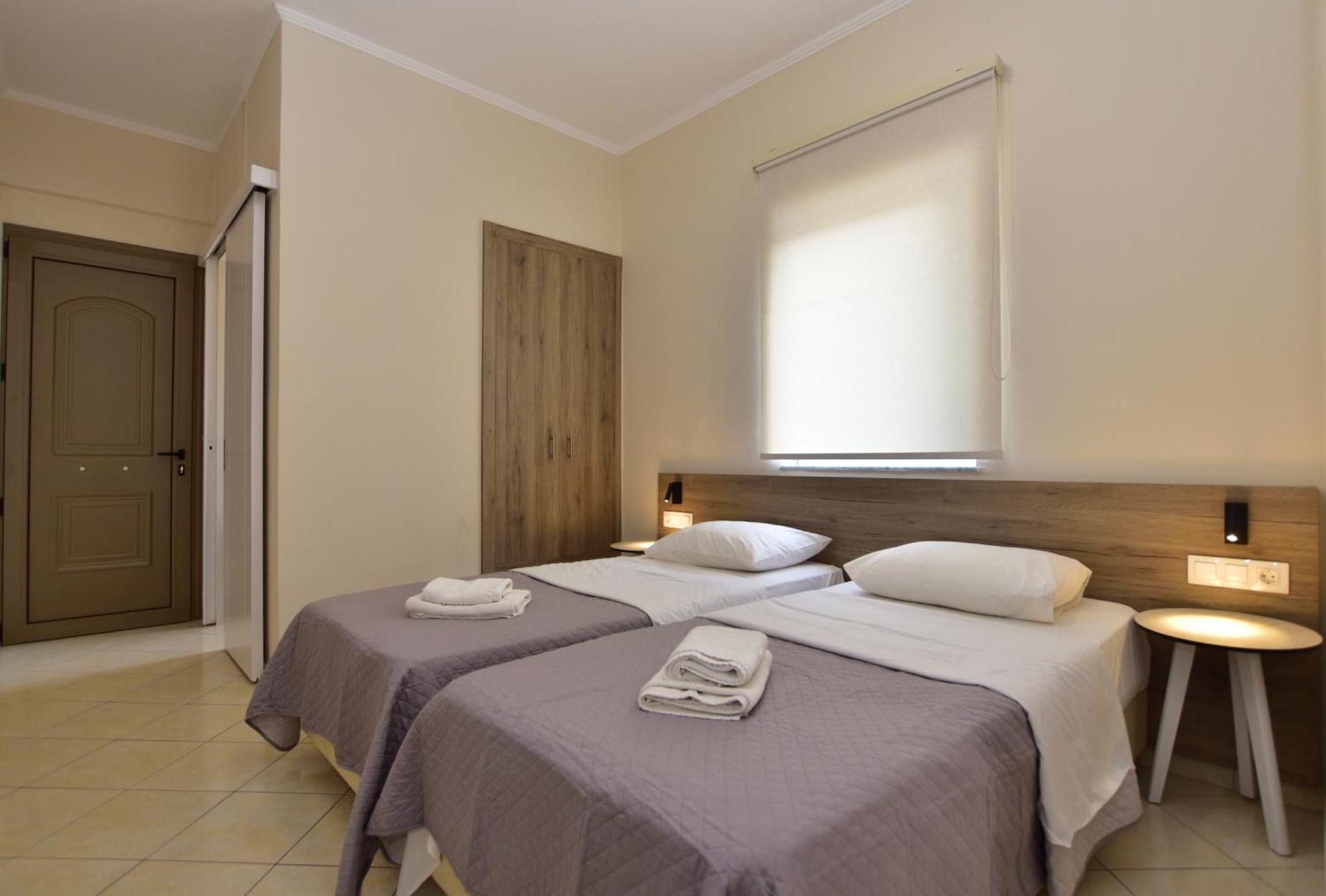 Flisvos Rooms Палиохора Екстериор снимка